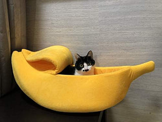 · Cute Banana Cat Bed House Large Size, Christmas Pet Bed Soft Warm Cat Cuddle Bed, Lovely Pet Supplies for Cats Kittens Rabbit Small Dogs Bed,Yellow