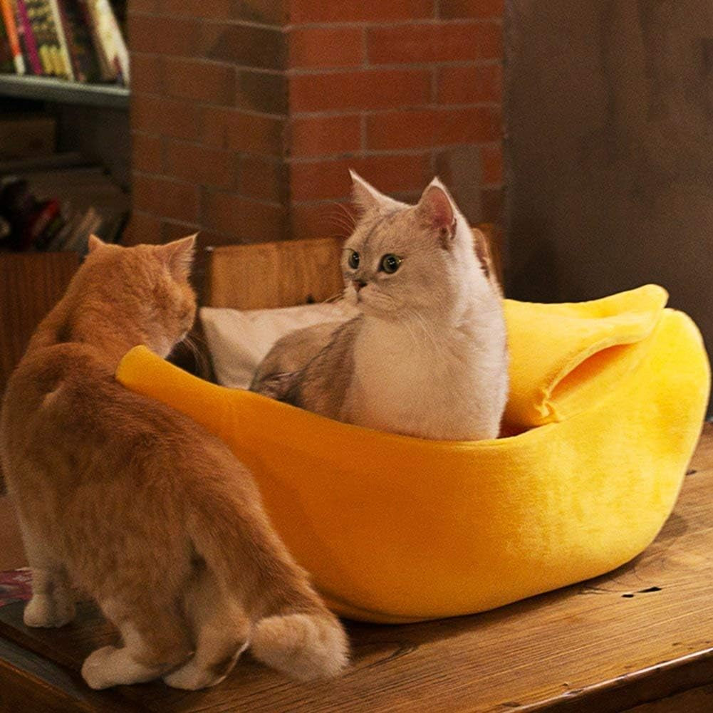 · Cute Banana Cat Bed House Large Size, Christmas Pet Bed Soft Warm Cat Cuddle Bed, Lovely Pet Supplies for Cats Kittens Rabbit Small Dogs Bed,Yellow