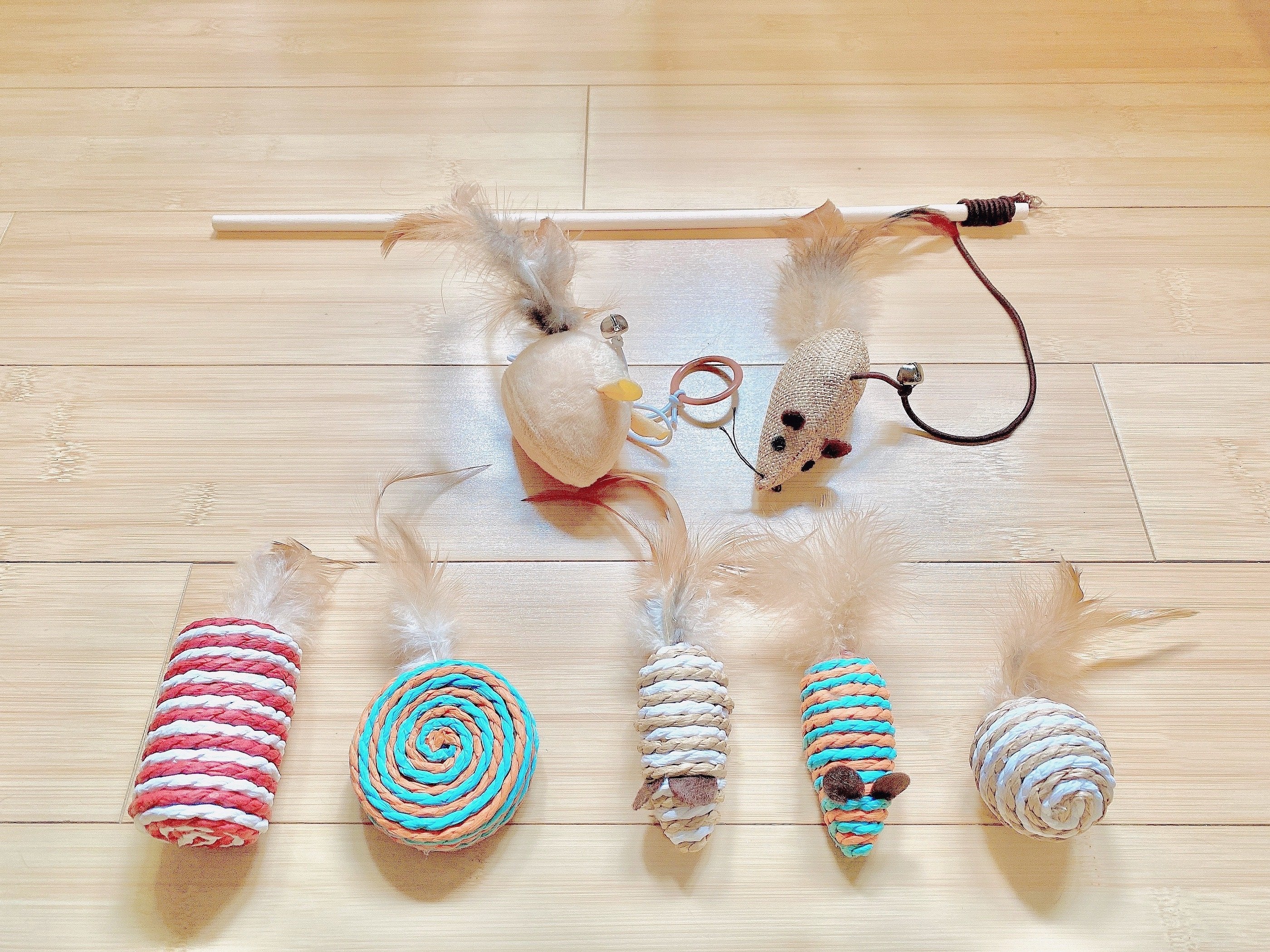 Pirate Pig Cat Feather Toys, Cattoy for Smartycat Interactive Cat Toys, Wands Teaser and Exerciser for Cat Kitten with Mouse Toy, Bell, Feather, Elastic String, and Wood Rod, Set of 7.